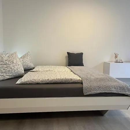 Alpenblume - Cozy With Terrace شقة